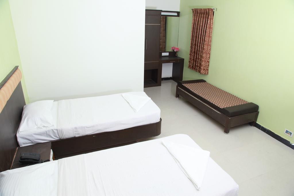 Hotel Jeyam Residency, Kumbakonam Habitación foto
