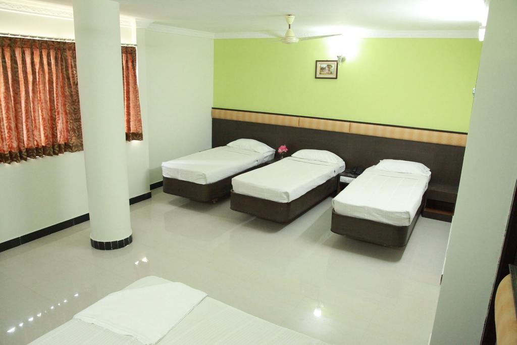 Hotel Jeyam Residency, Kumbakonam Habitación foto